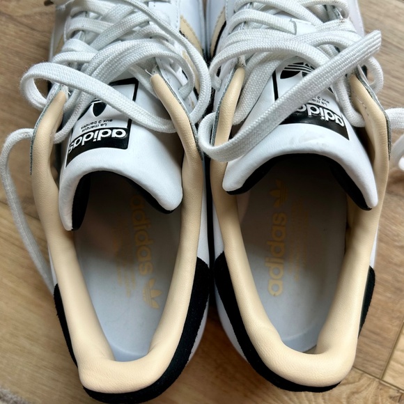 Adidas Superstar Sneakers NWOT - Picture 6 of 8